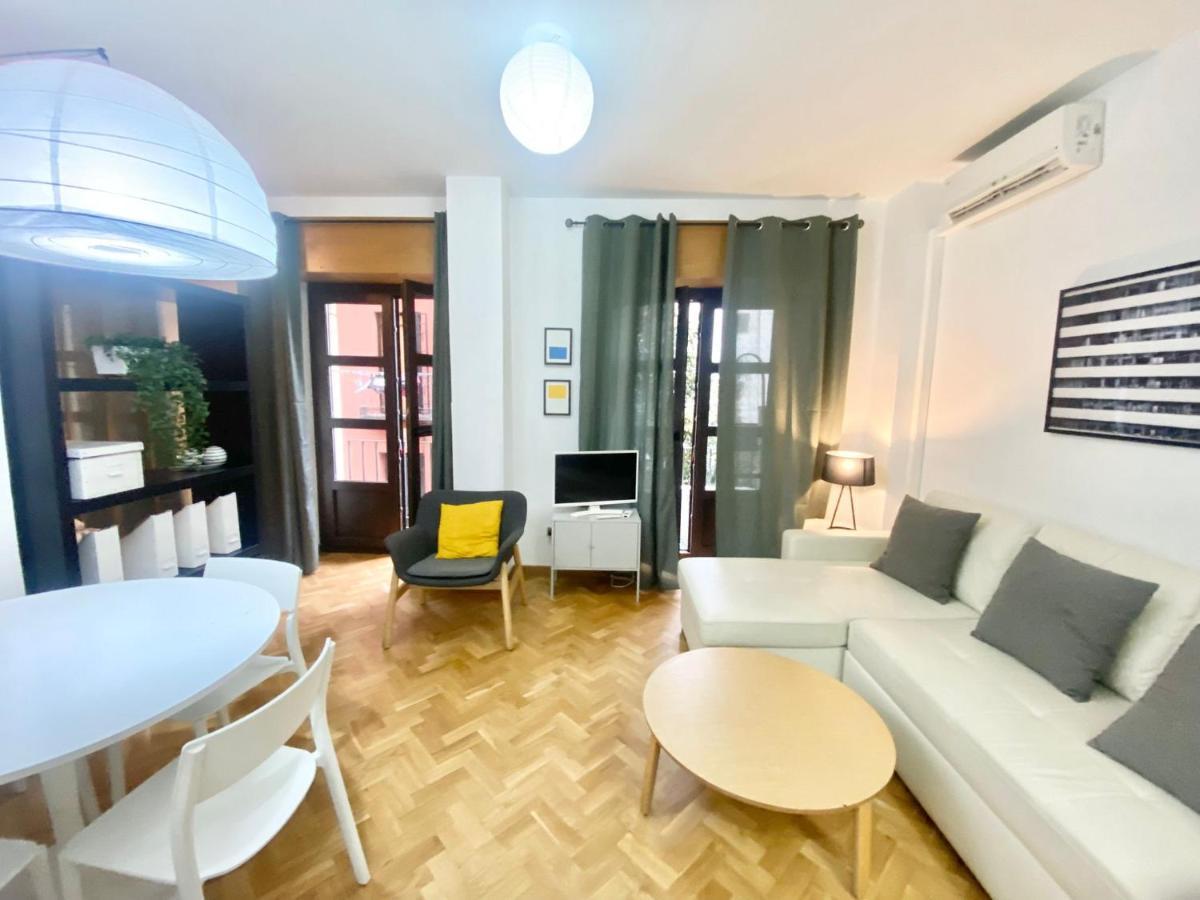 Centro Barrio Embajadores 01 Madrid Eksteriør billede